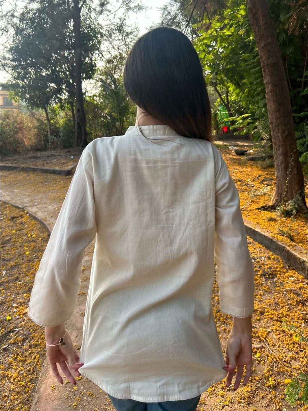 Women Khadi Kurtis - Image 3