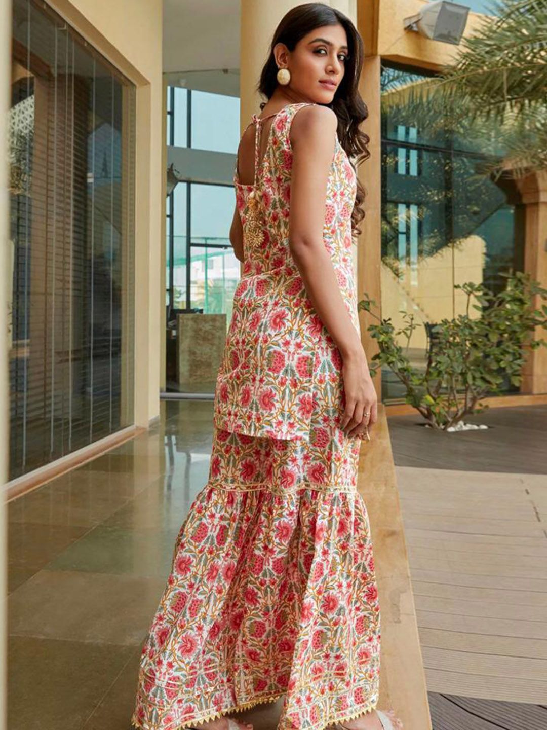 Floral Printed Round Neck Sleeveless Gotta Patti Kurta with Sharara - Image 3
