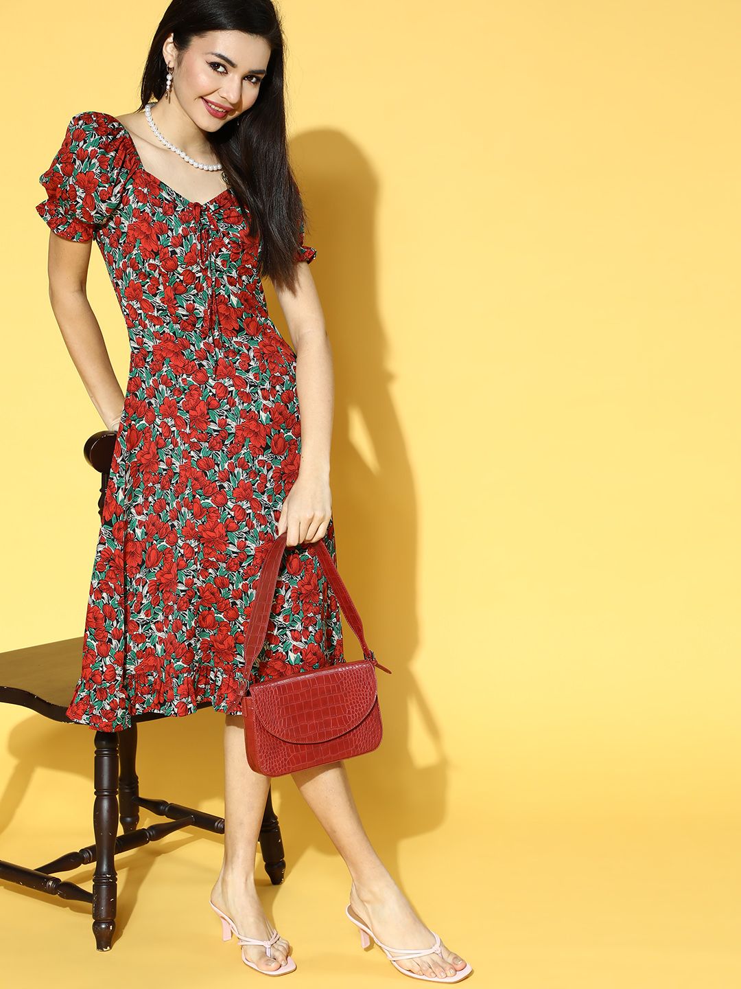 Berrylush- Women Attractive Floral Puff Sleeves Dress