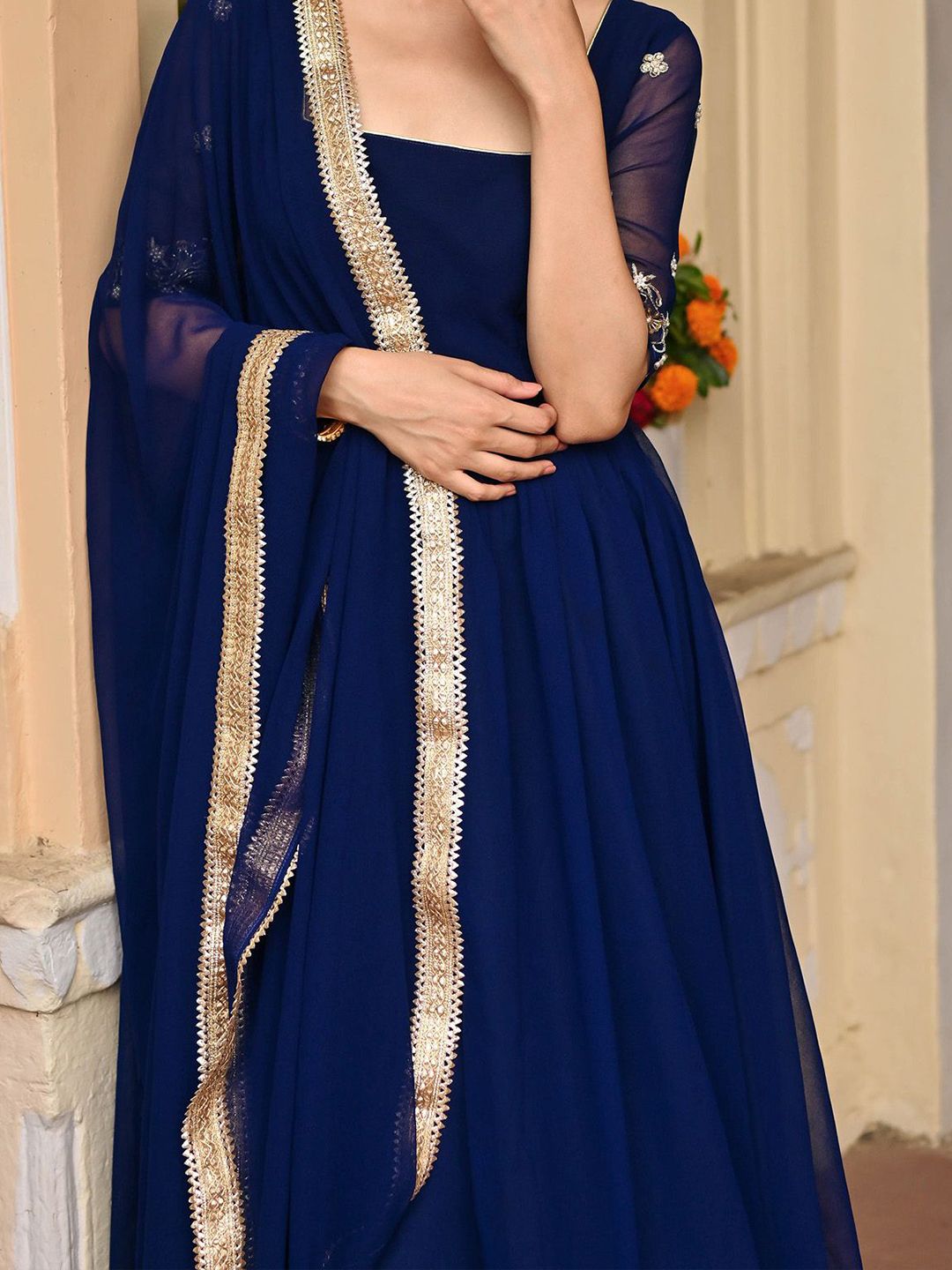 Women Thread Work Square Neck Anarkali Kurta with Trousers & Dupatta - Image 3