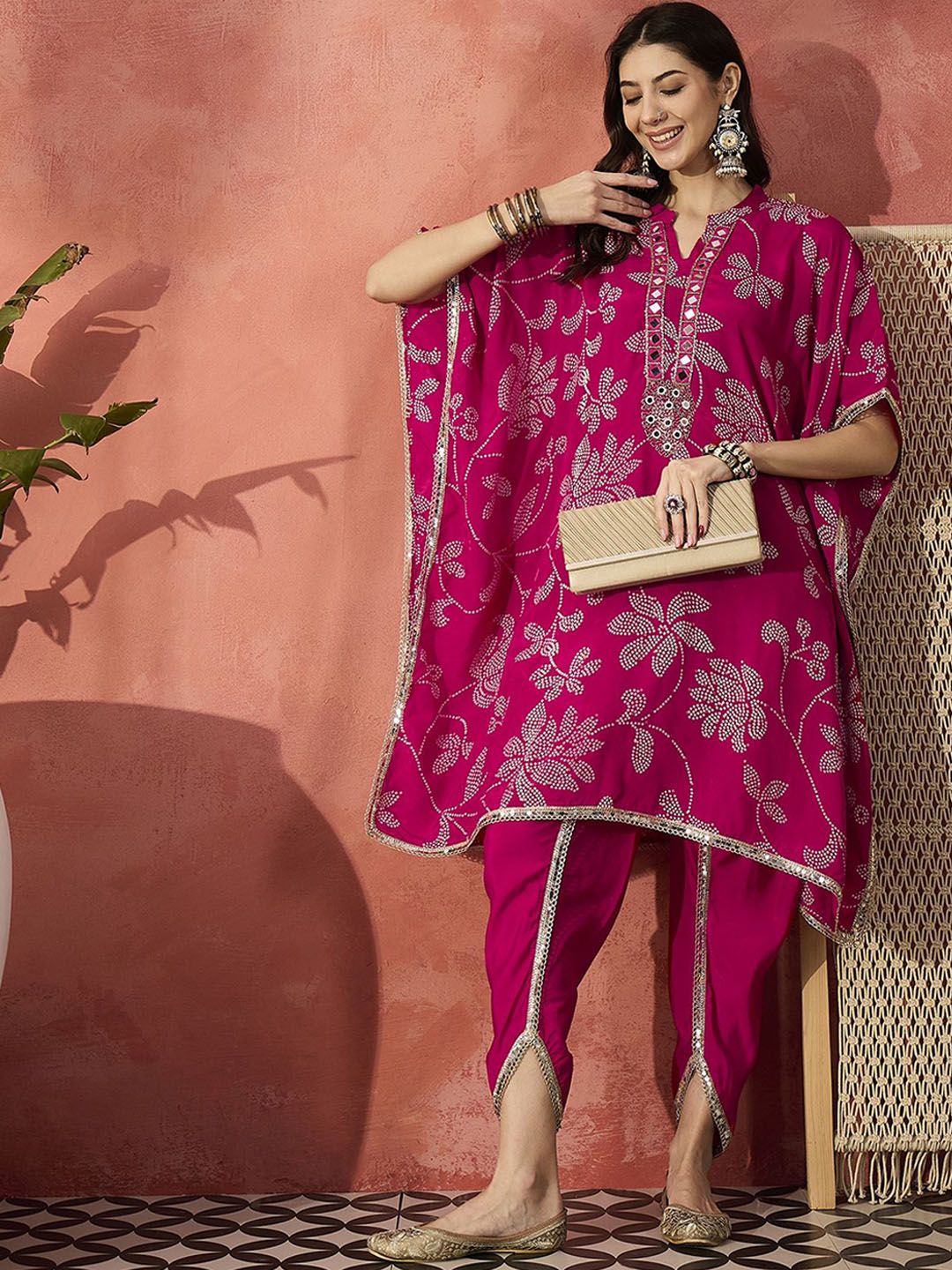 Pink and white printed kurta and dhoti pant